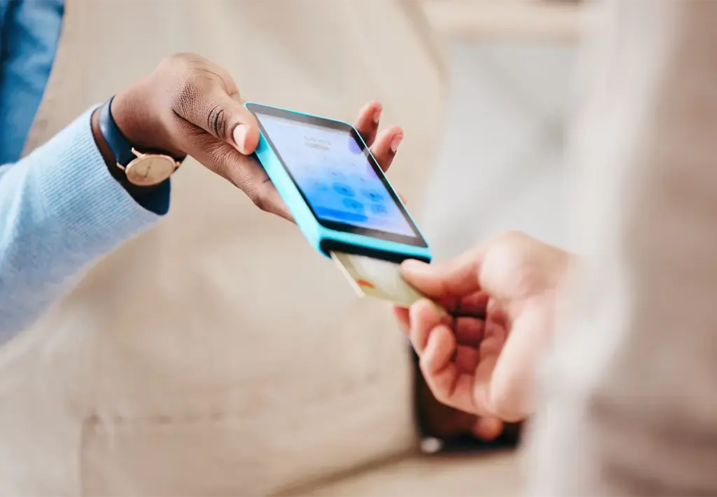 Card payment using a mobile card reader at checkout